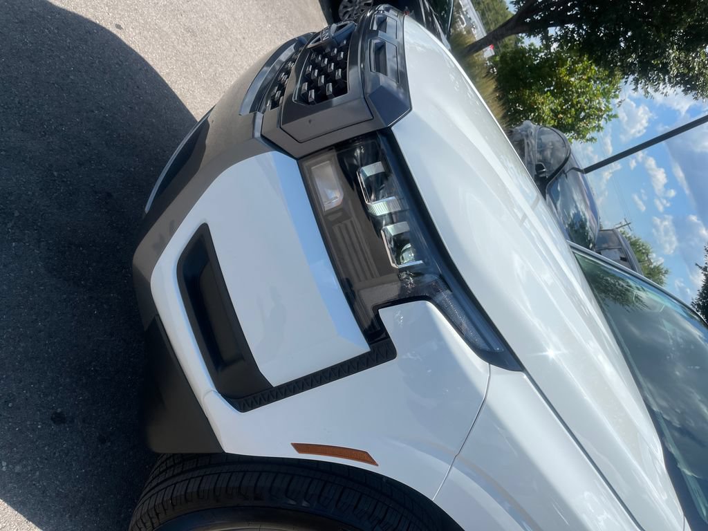Certified 2026 Nissan Frontier SV w/ All-Weather Content Package AWD/4WD image 35