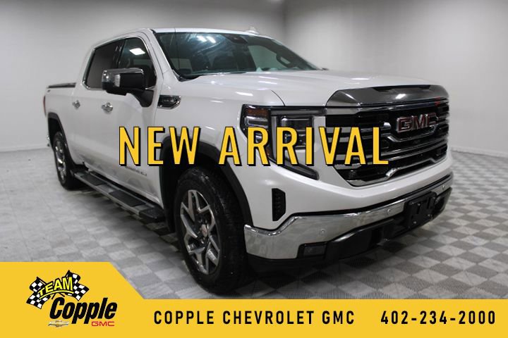 Used 2024 GMC Sierra 1500 SLT w/ SLT Premium Plus Package