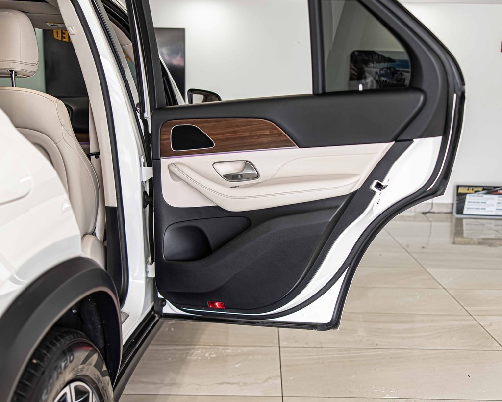 Used 2024 Mercedes-Benz GLE 450 4MATIC image 40
