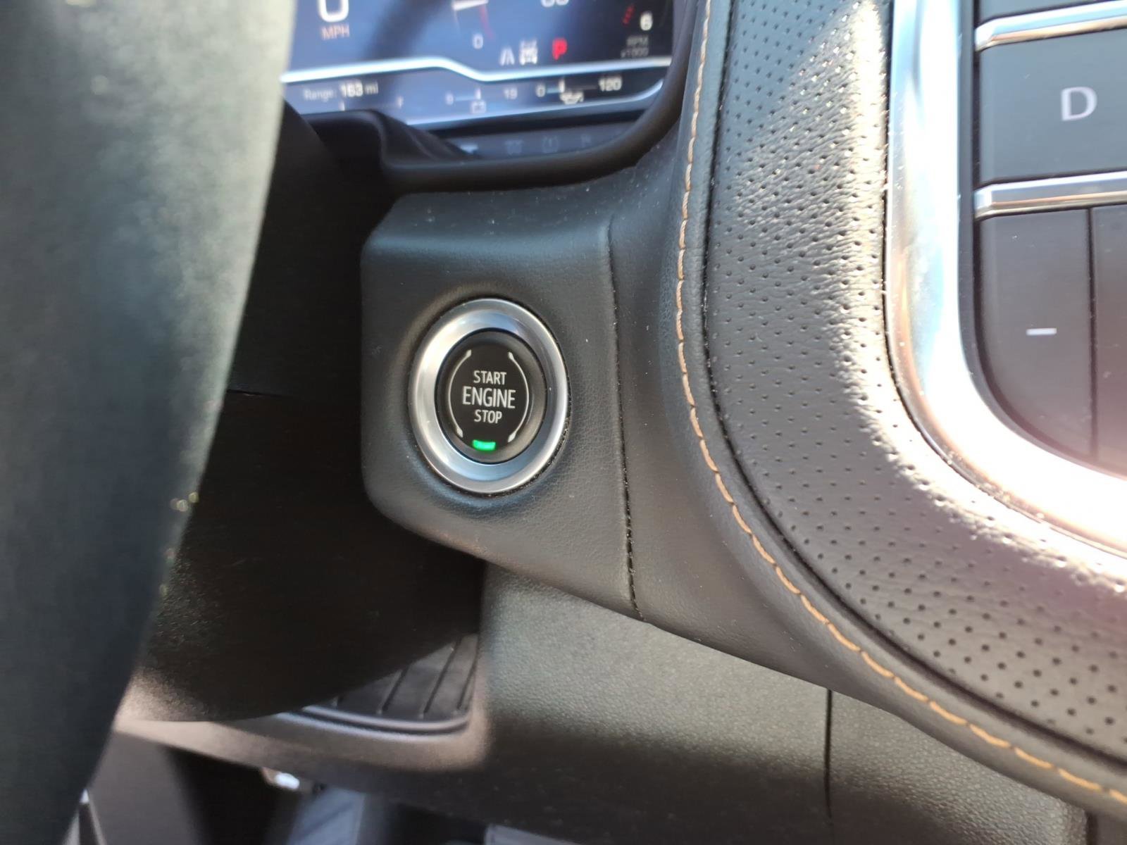 Used 2022 GMC Yukon AT4 AWD/4WD image 13