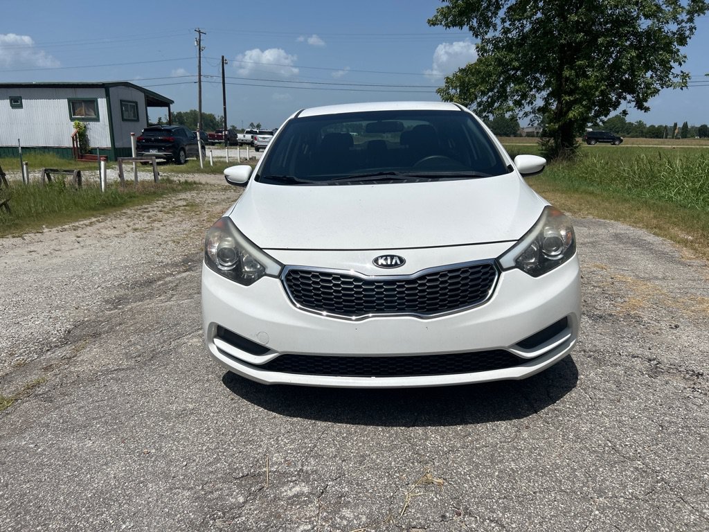 Used 2016 Kia Forte LX FWD image 2