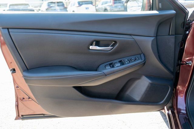 Certified 2025 Nissan Sentra SV w/ All-Weather Package FWD image 17