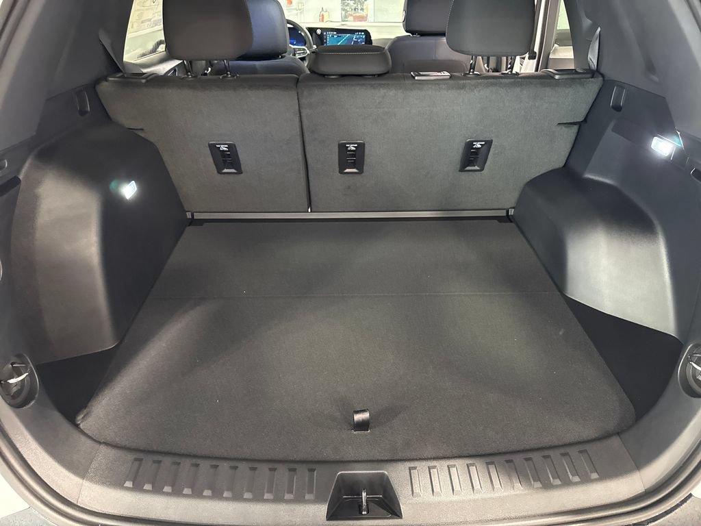 New 2026 Chevrolet Equinox LT w/ Safety and Technology Package FWD image 43