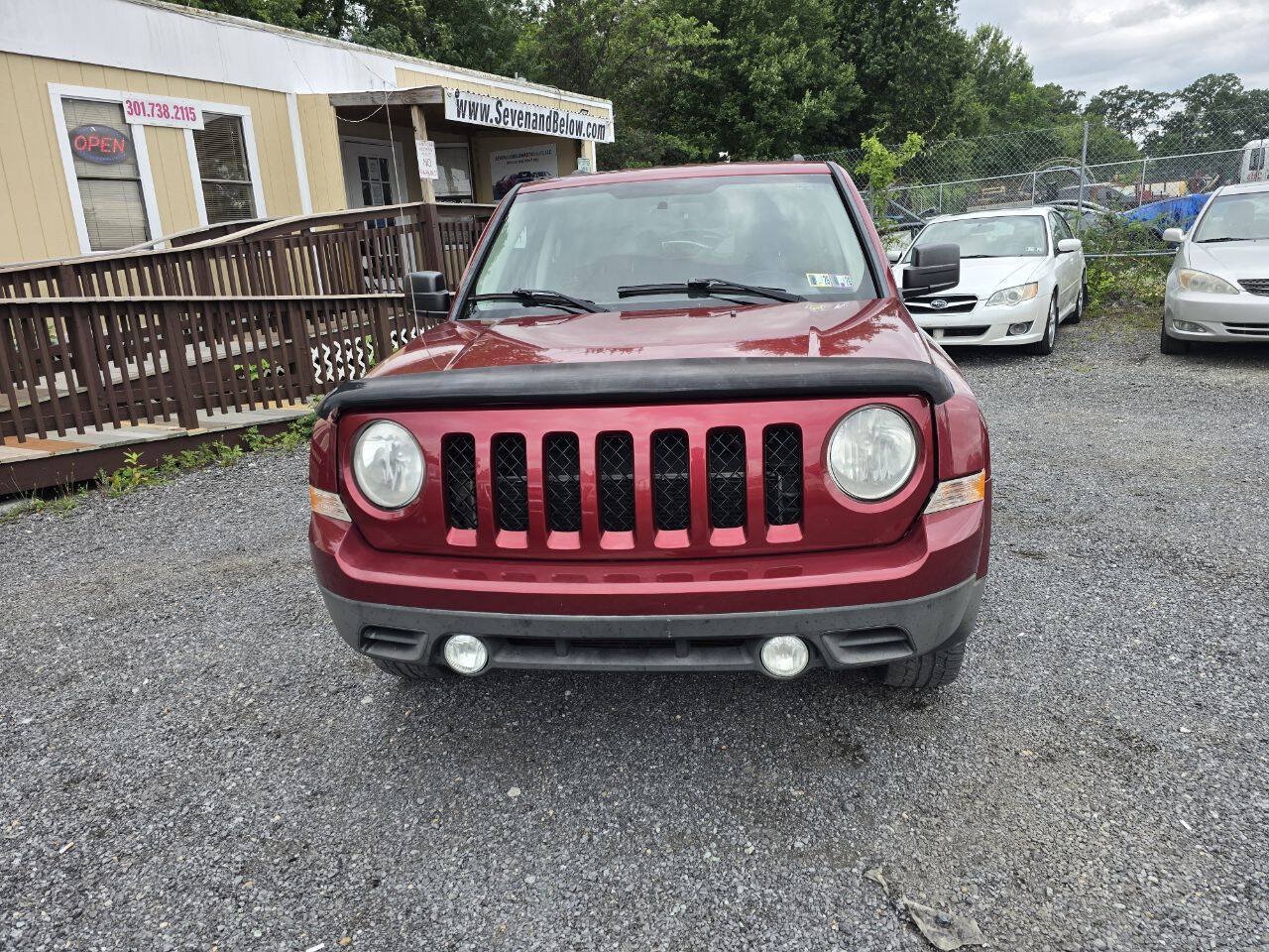 Used 2012 Jeep Patriot Latitude AWD/4WD image 4