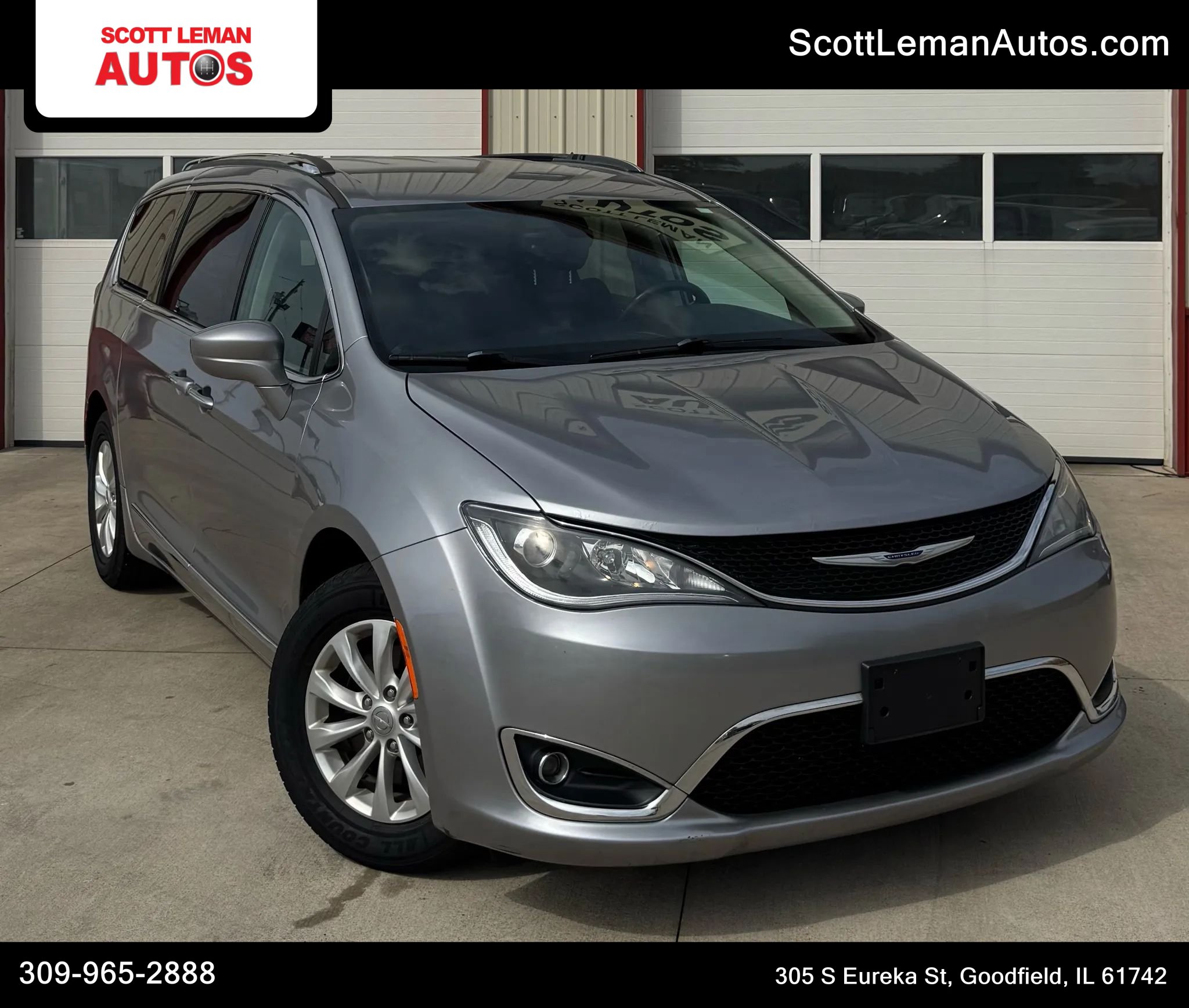 Used 2019 Chrysler Pacifica Touring-L FWD image 1