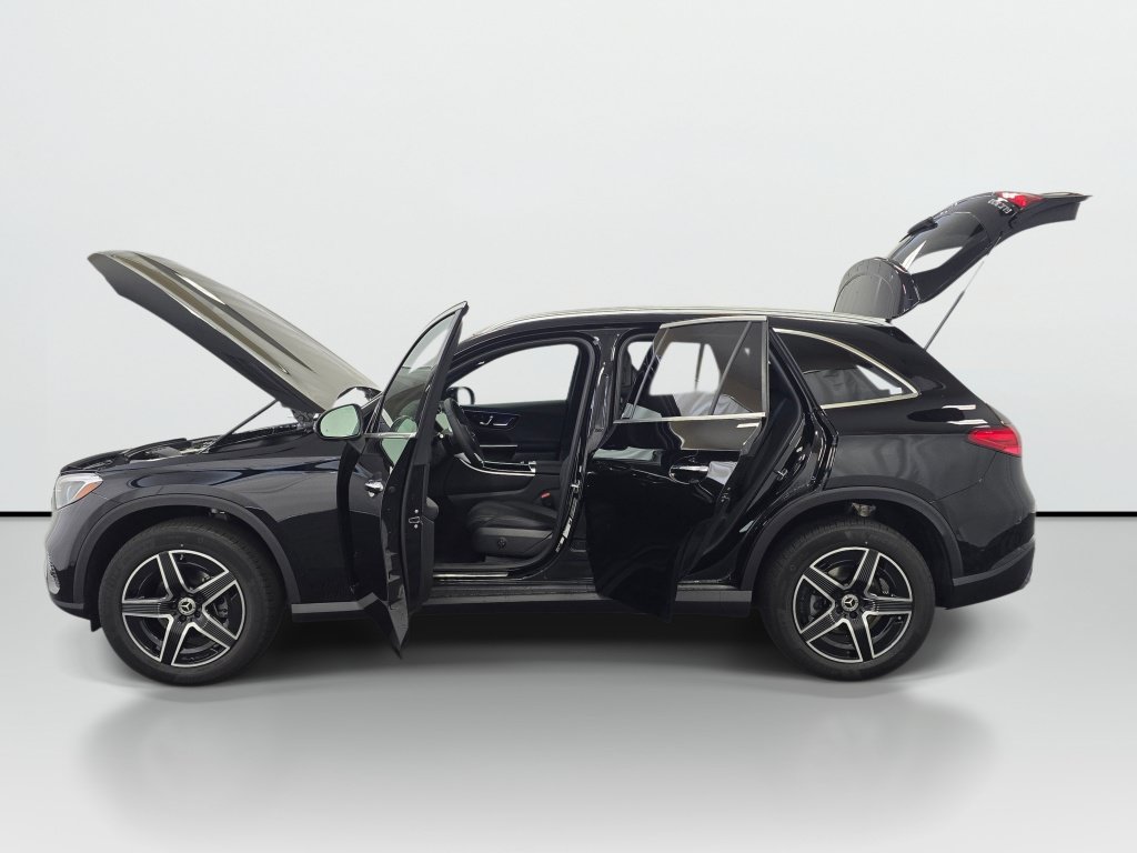 New 2026 Mercedes-Benz GLC 300 4MATIC image 9