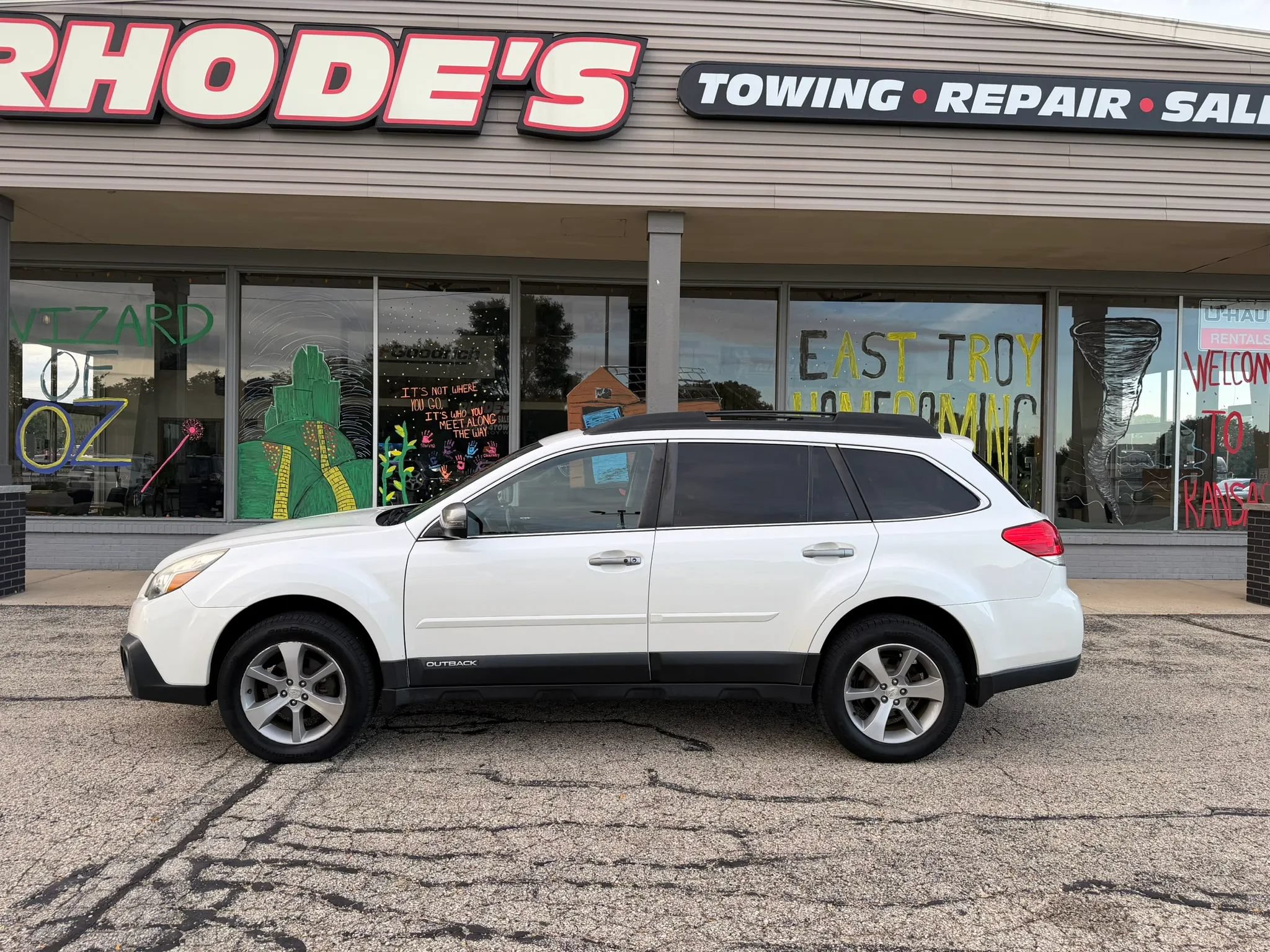 Used 2014 Subaru Outback 2.5i Limited AWD/4WD image 2