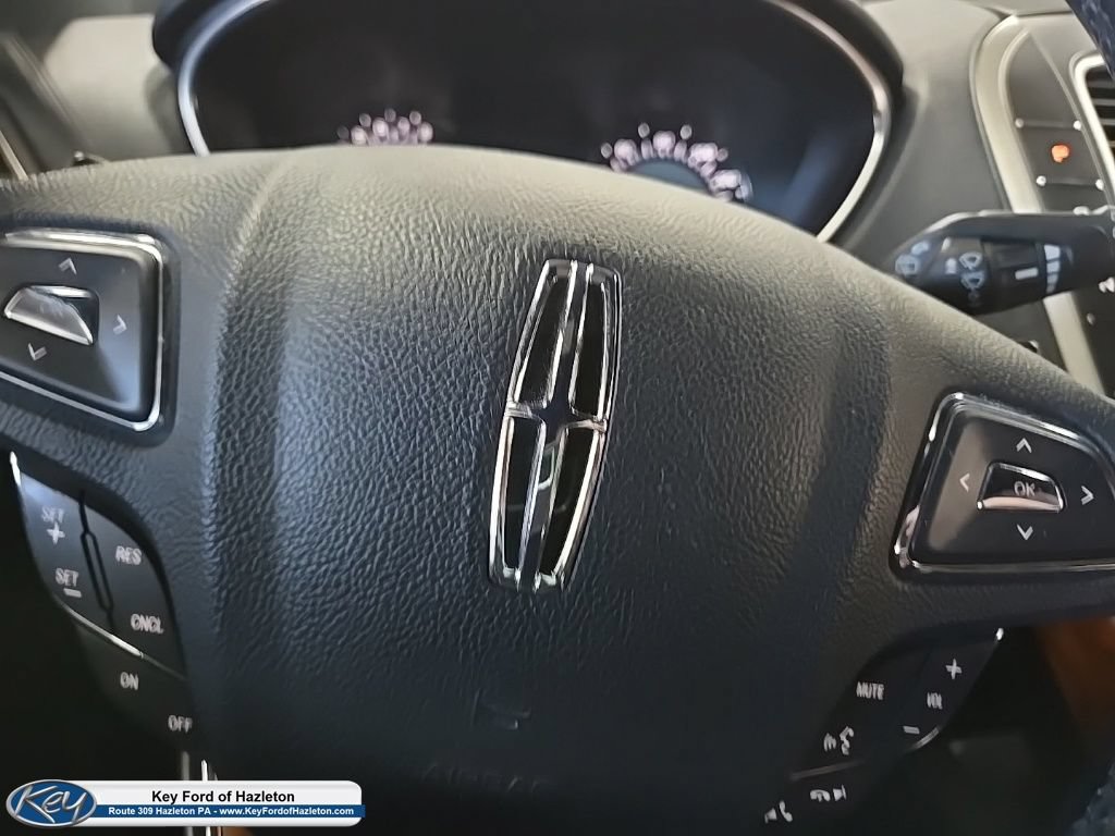 Used 2018 Lincoln MKX Reserve AWD/4WD image 29
