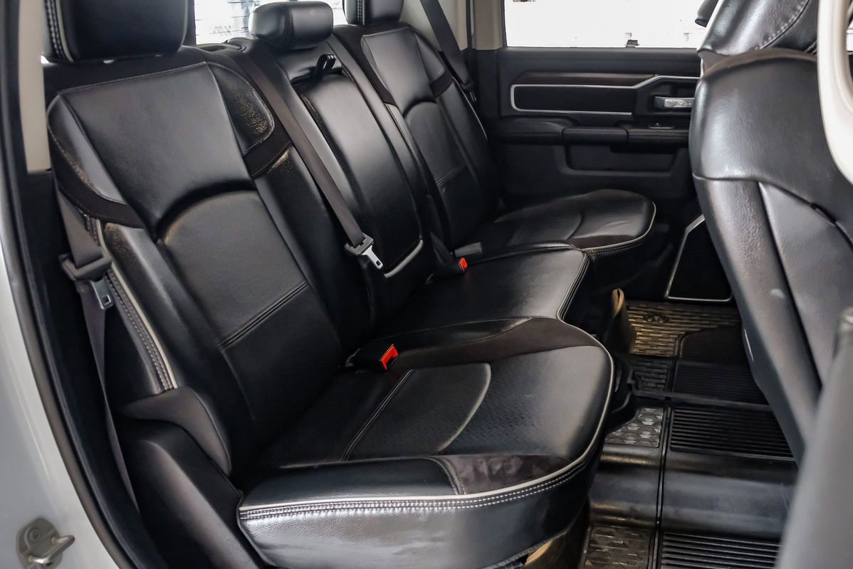 Used 2024 RAM 3500 Laramie w/ Bed Utility Group image 33