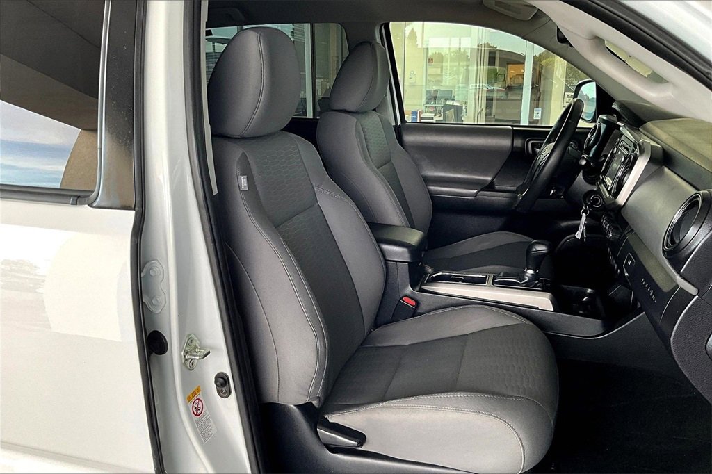 Used 2019 Toyota Tacoma SR5 image 30