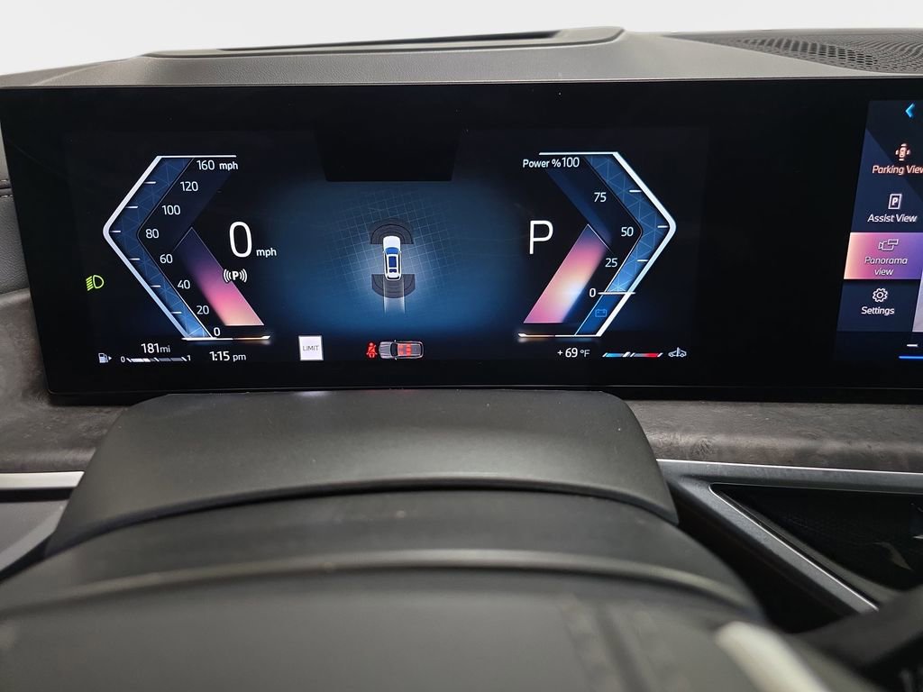 Certified 2024 BMW X7 xDrive40i image 19