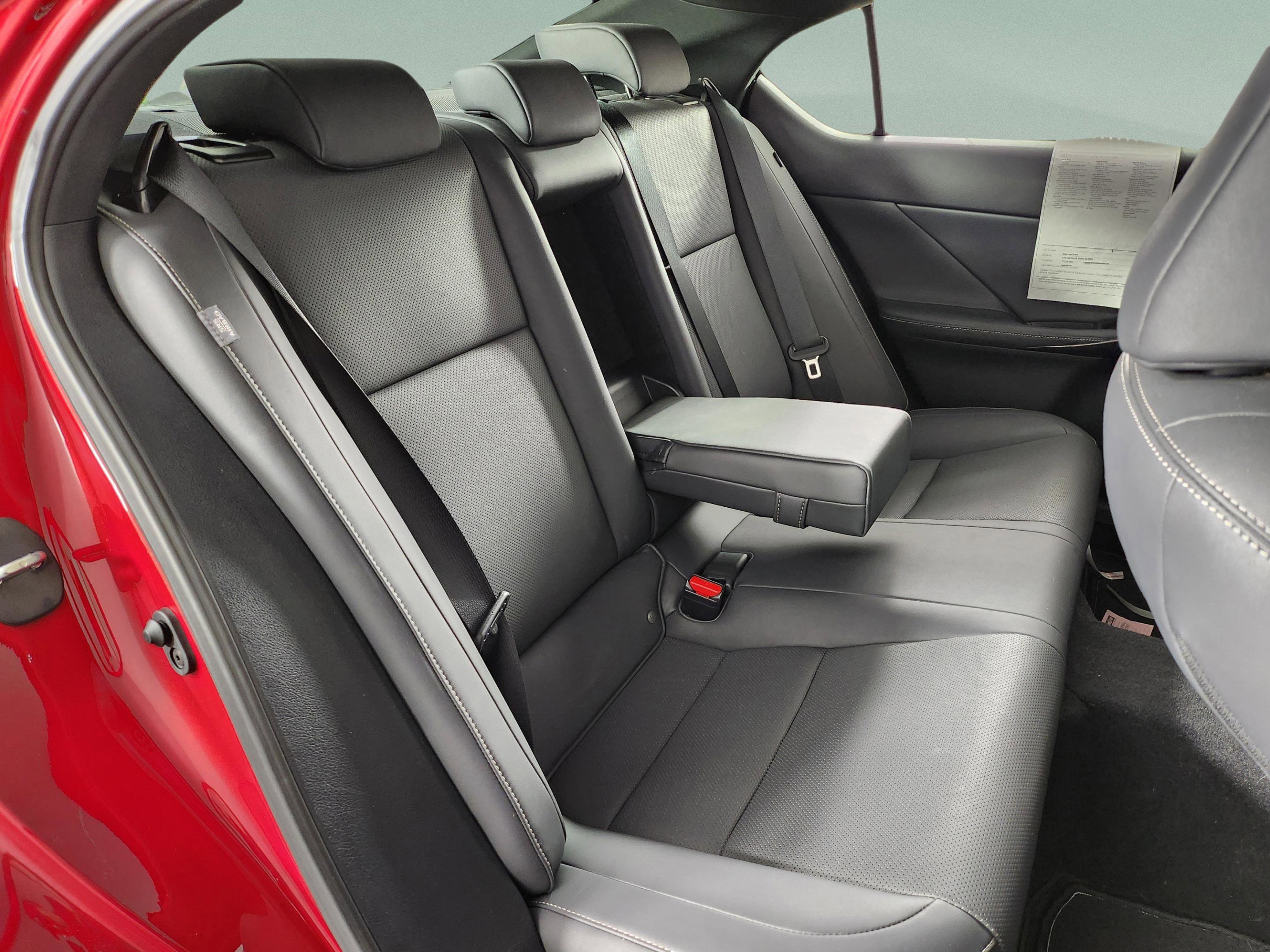 Certified 2023 Lexus IS 300 w/ Comfort Package image 31