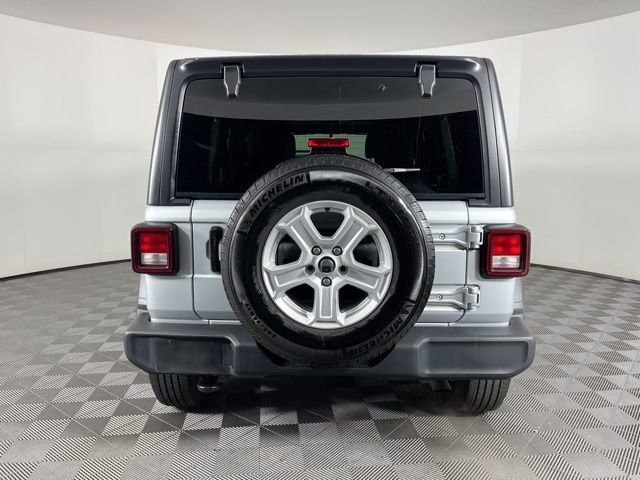 Used 2023 Jeep Wrangler Sport S image 9