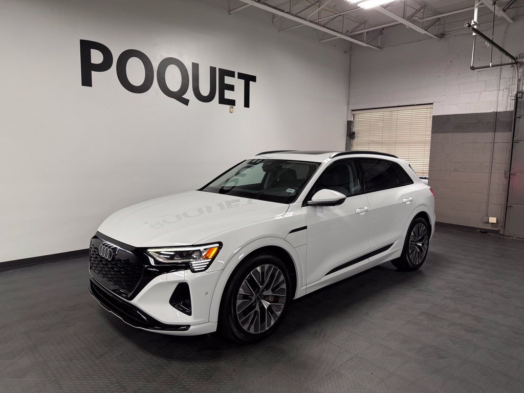 Used 2024 Audi Q8 e-tron Prestige w/ Prestige Package AWD/4WD image 2