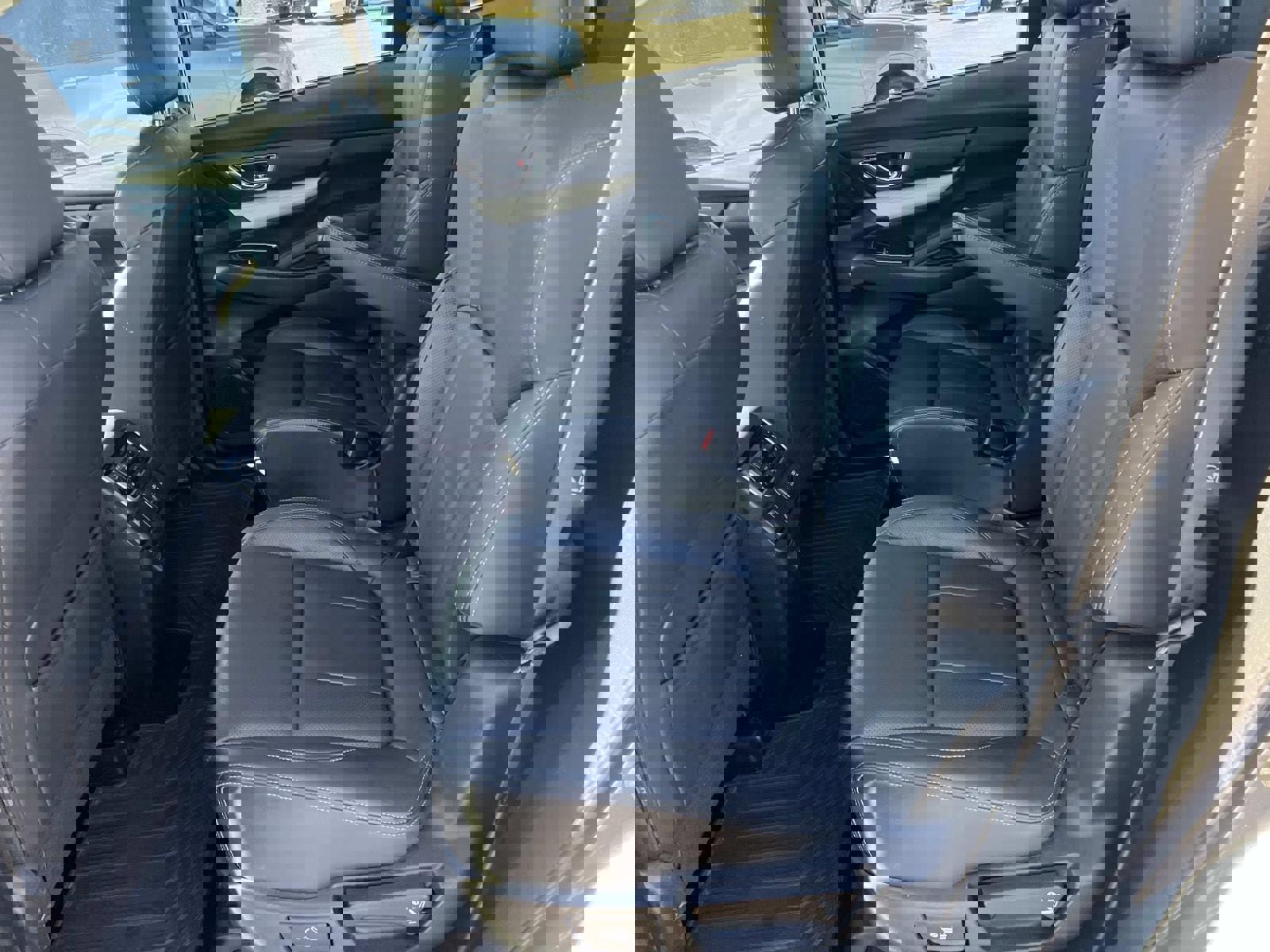 Used 2019 Subaru Ascent Limited w/ Popular Package #2 image 20