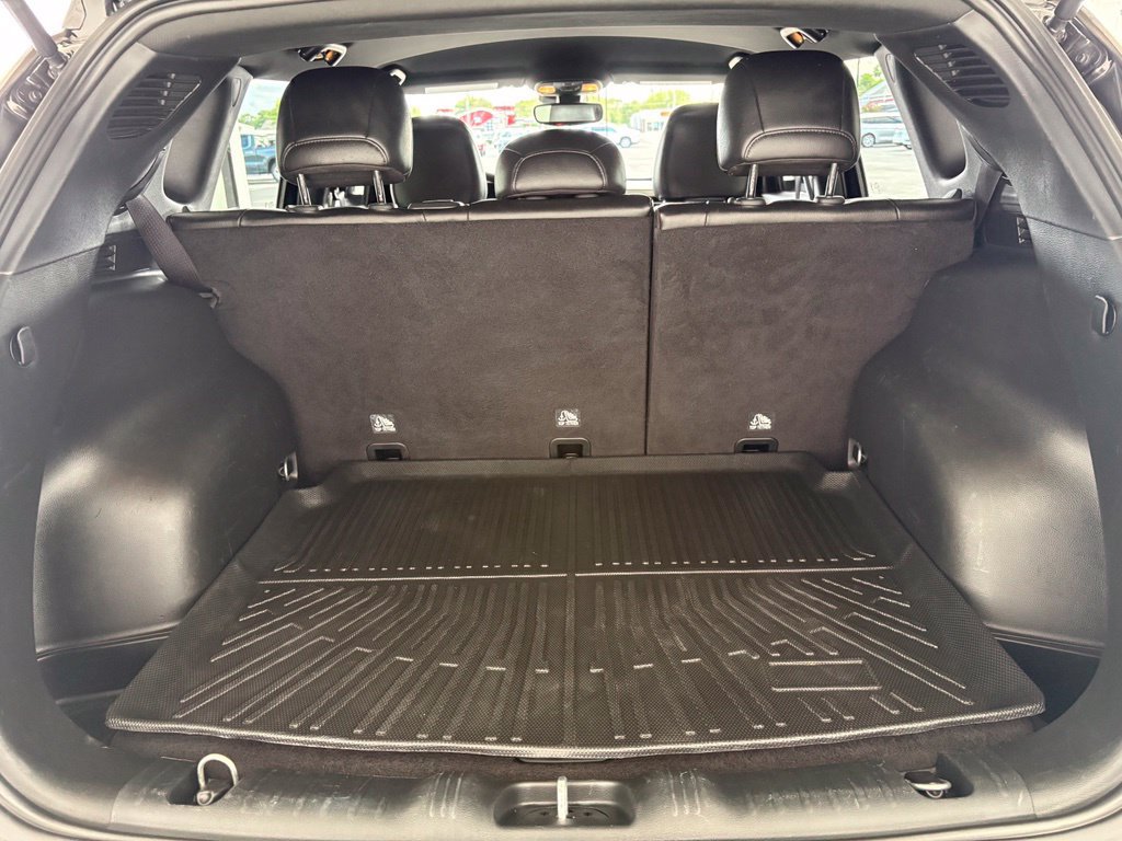 Used 2024 Jeep Compass Latitude AWD/4WD image 38