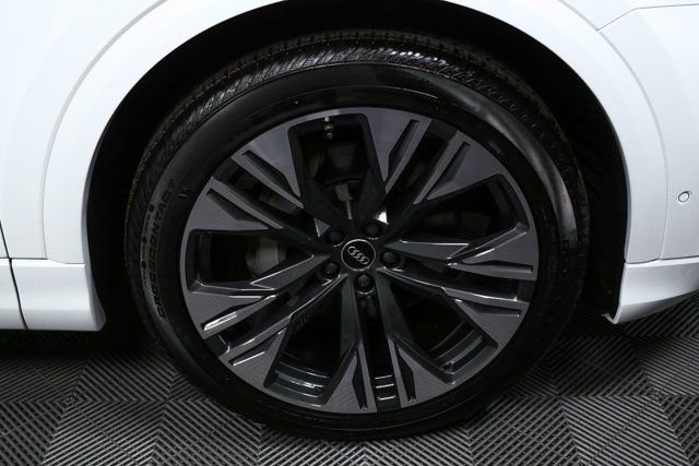 New 2026 Audi Q8 Premium Plus AWD/4WD image 40