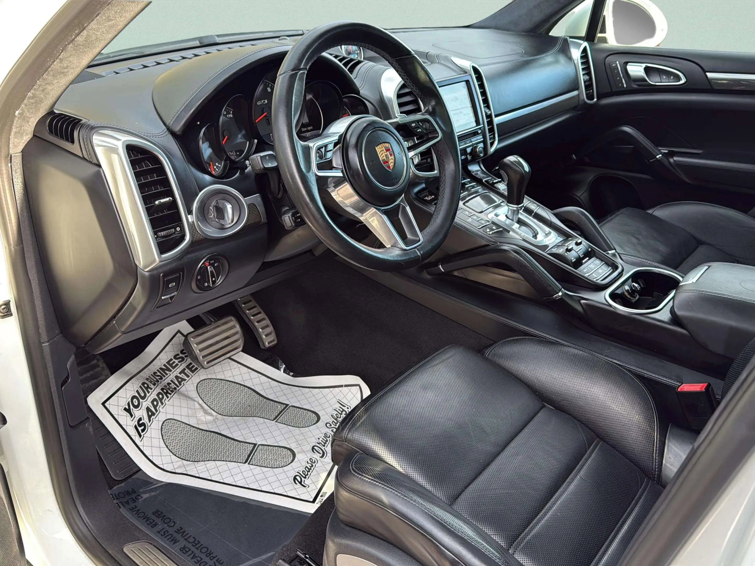 Used 2016 Porsche Cayenne GTS w/ Premium Package Plus image 37