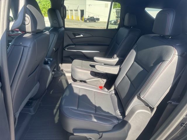New 2026 Chevrolet Traverse Z71 w/ LPO, Floor Liner Package AWD/4WD image 27