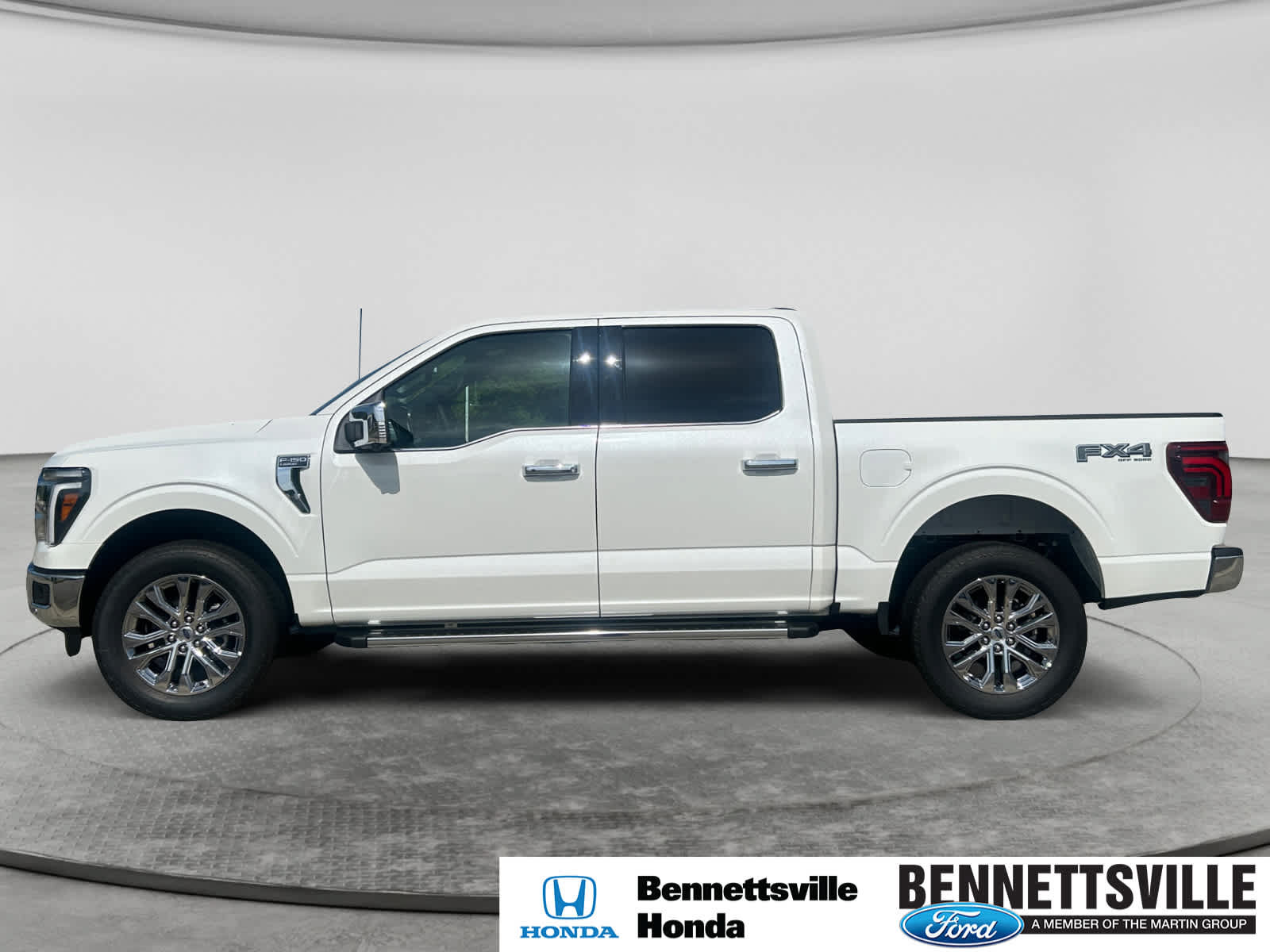 Used 2021 Ford F150 XLT w/ Equipment Group 302A High AWD/4WD image 8