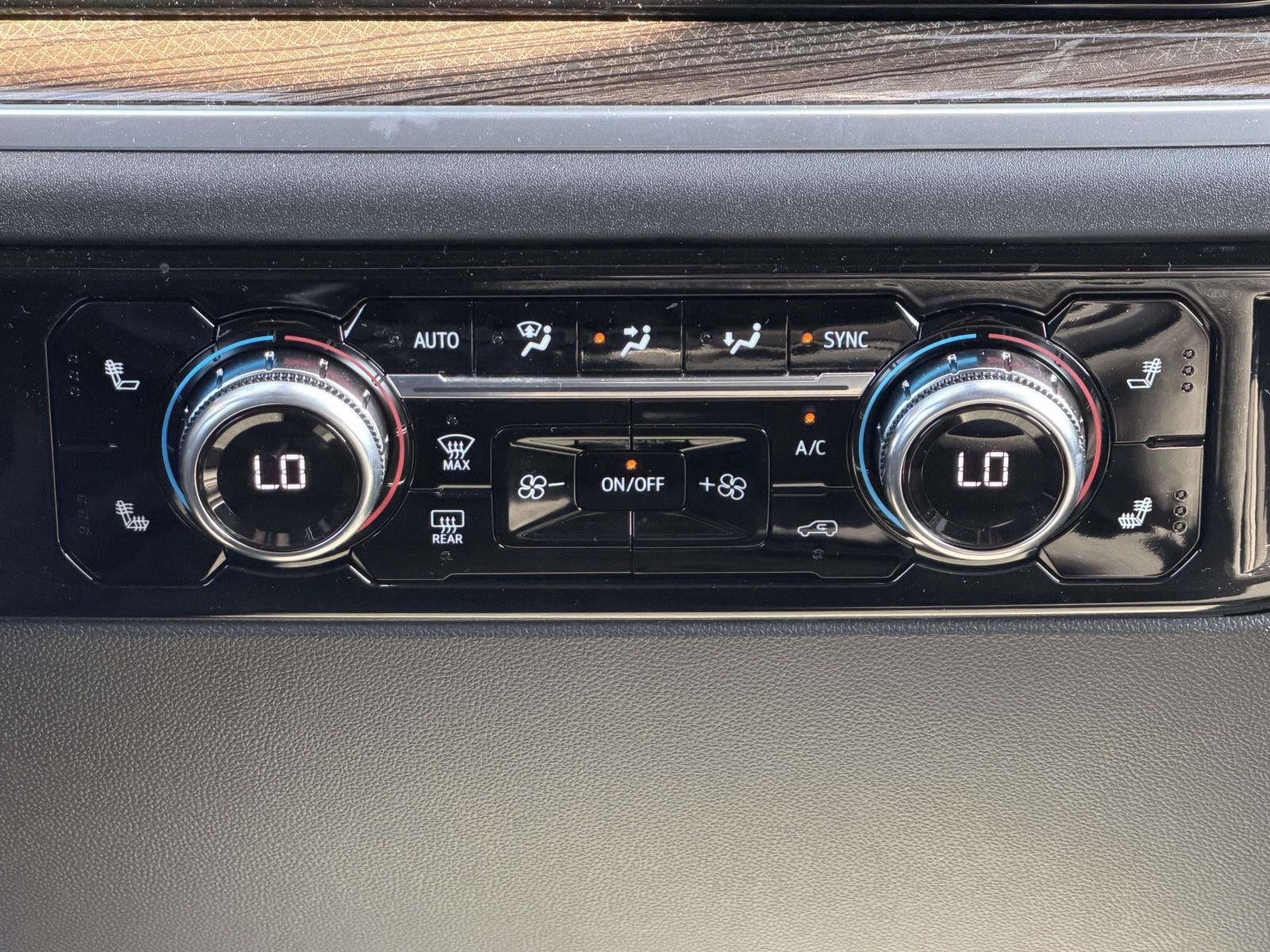 New 2026 GMC Sierra 1500 Elevation AWD/4WD image 13
