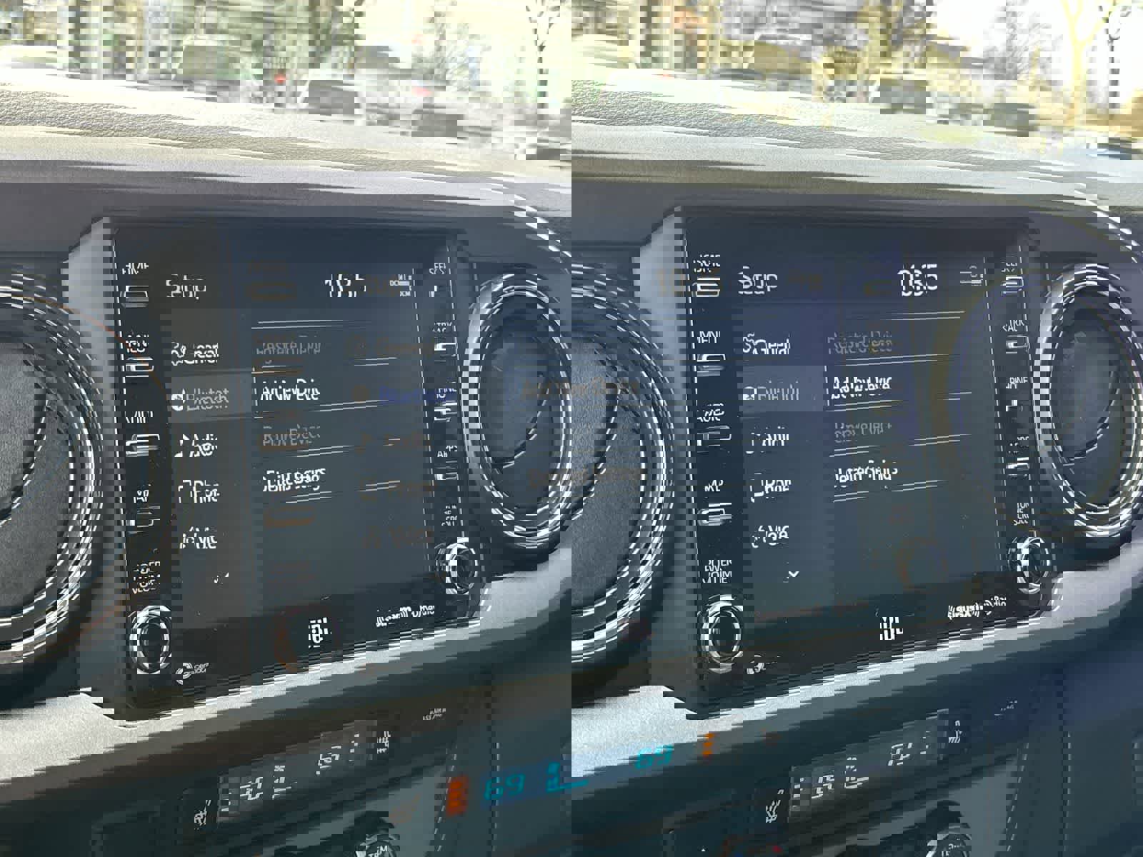 Used 2021 Toyota Tacoma TRD Sport w/ TRD Premium Sport Package image 18