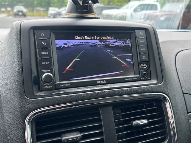 Used 2019 Dodge Grand Caravan SE w/ UConnect Hands-Free Group FWD image 27