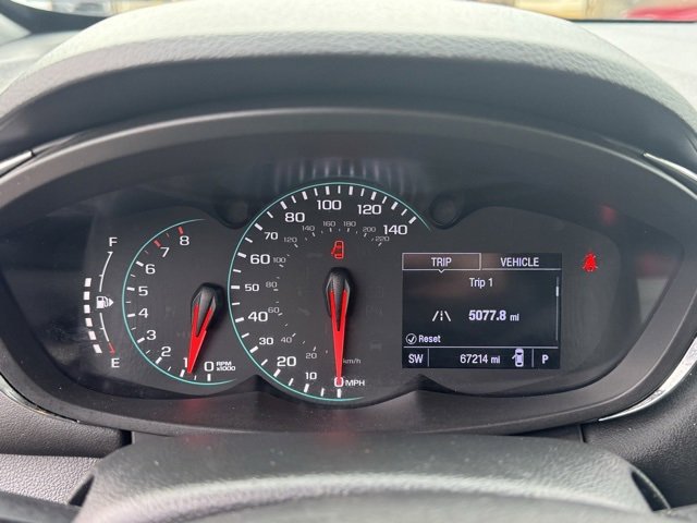 Used 2019 Chevrolet Trax LT w/ LT Convenience Package image 17