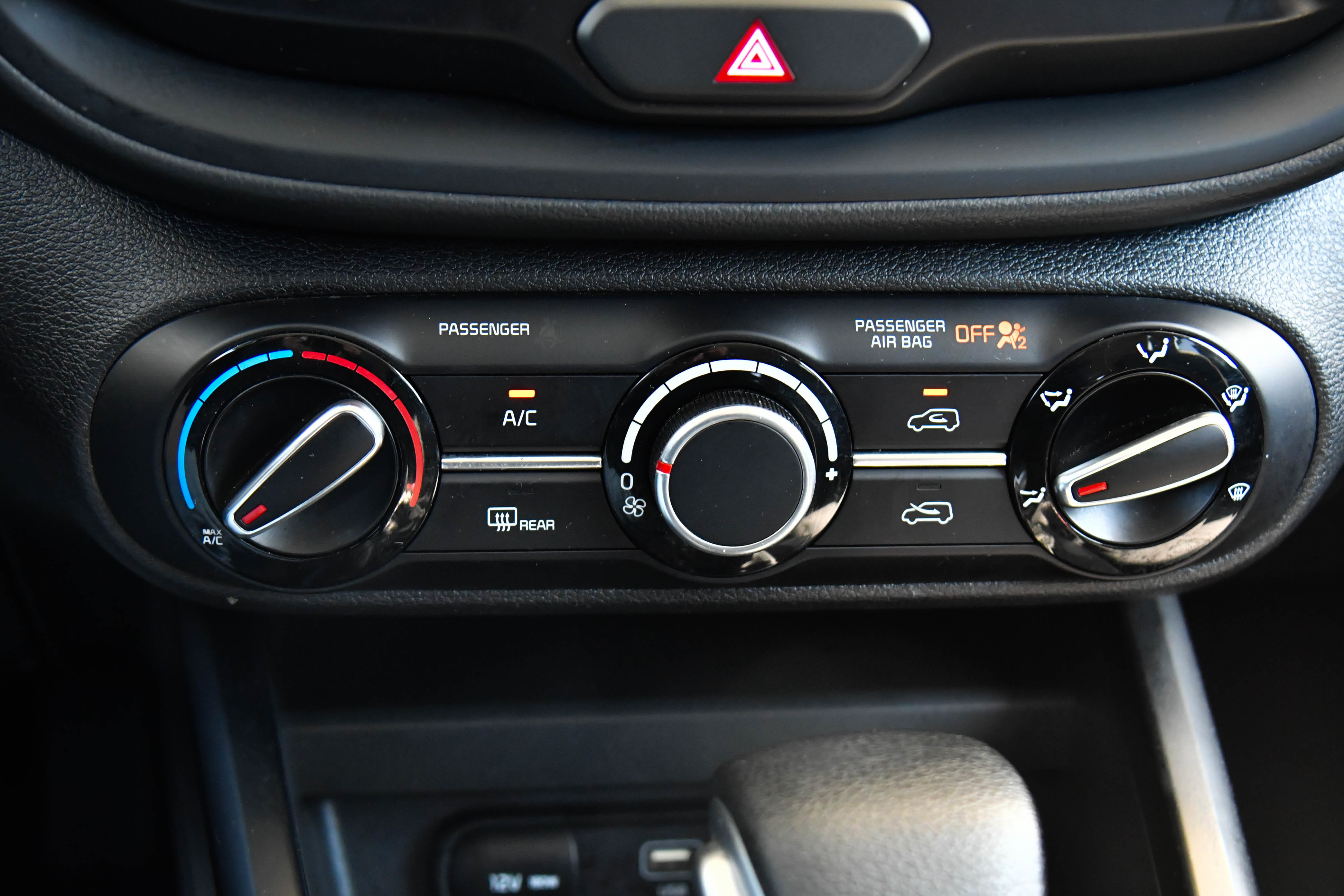 Used 2024 Kia Soul LX w/ Option Group 015 image 19