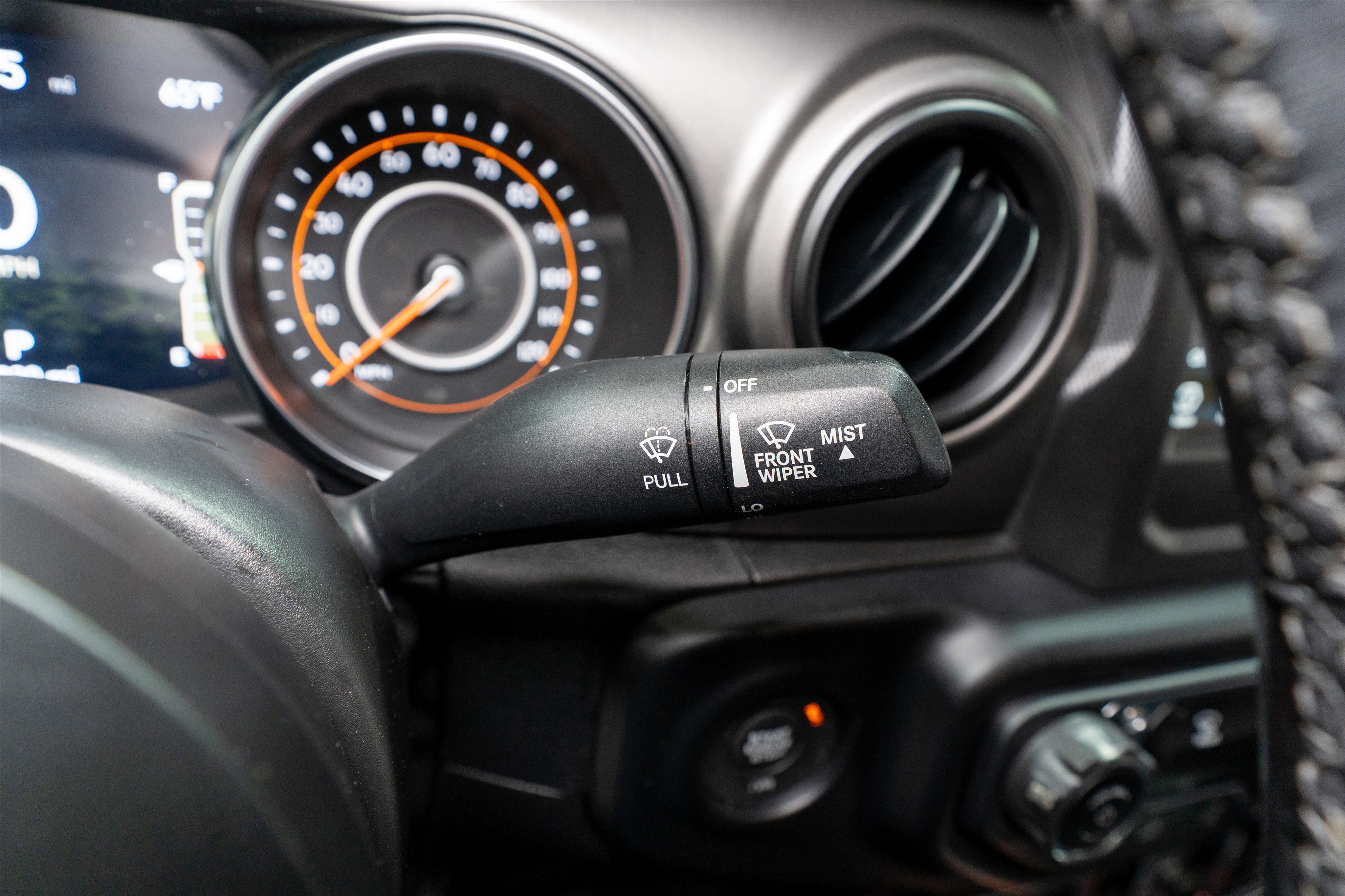 Used 2022 Jeep Gladiator Sport image 25