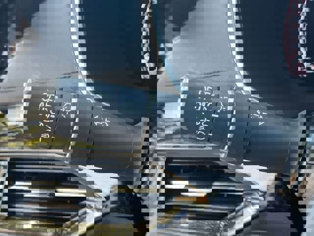 Certified 2026 Acura MDX w/ Technology Package FWD image 24