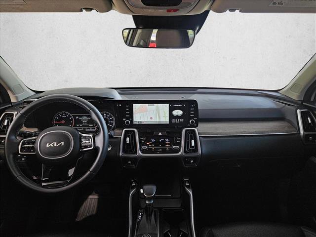 Used 2023 Kia Sorento EX image 23