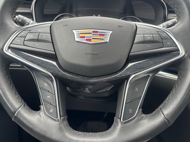 Used 2023 Cadillac XT5 Premium Luxury image 16