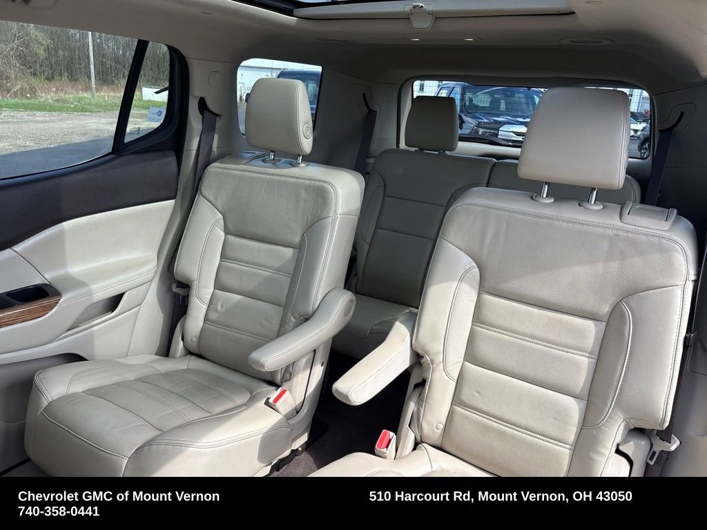 Used 2017 GMC Acadia Denali w/ Technology Package FWD image 26