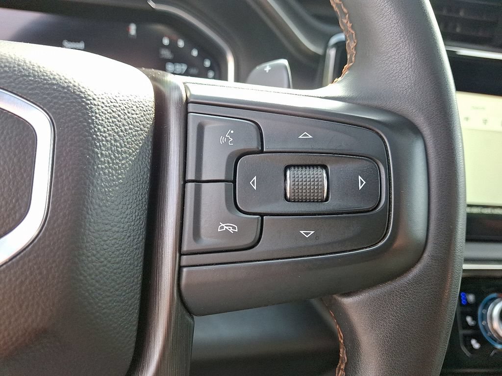 Used 2024 GMC Sierra 1500 AT4 w/ Technology Package AWD/4WD image 24