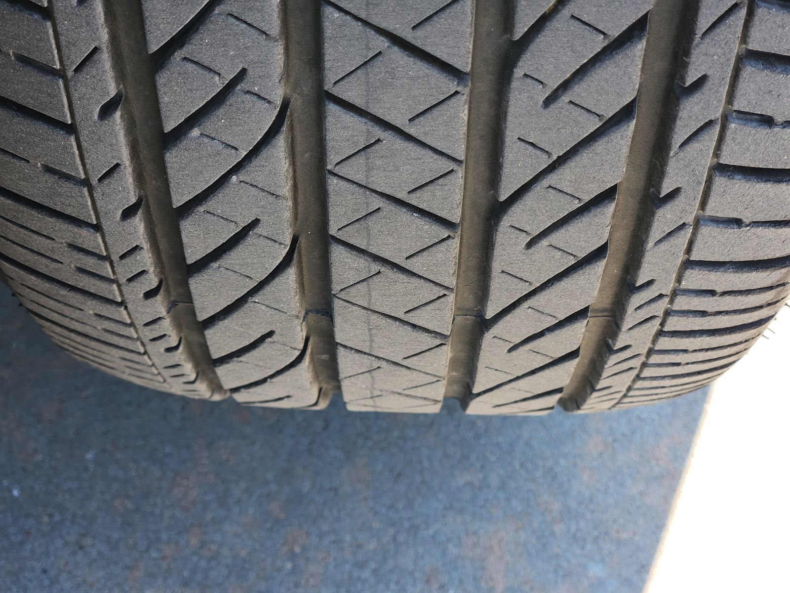 Used 2025 Toyota Camry SE w/ Multimedia Upgrade Package image 15