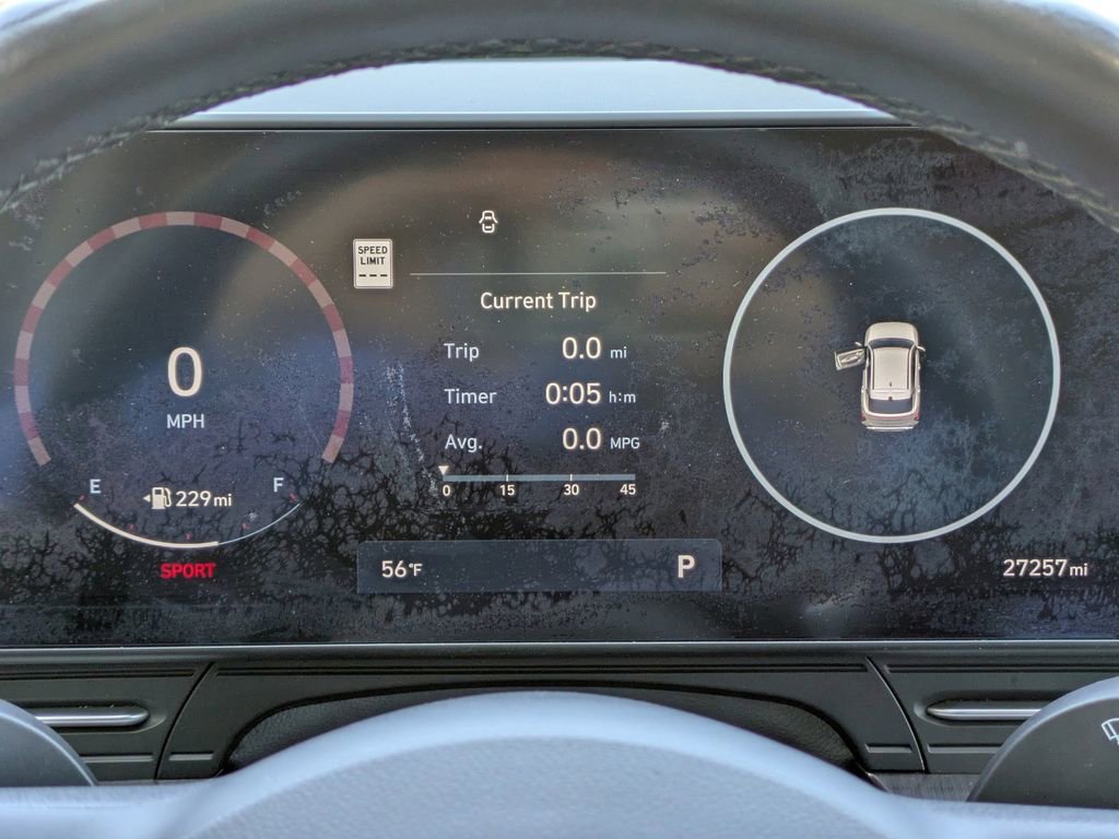 Used 2024 Hyundai Kona Limited image 29