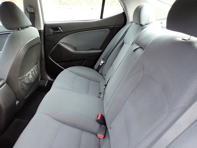 Used 2015 Kia Optima LX image 17