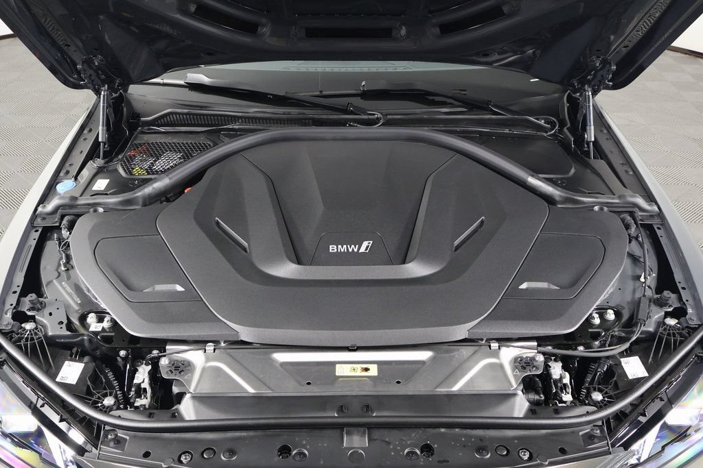 New 2026 BMW i4 eDrive40 w/ M Sport Package RWD image 9
