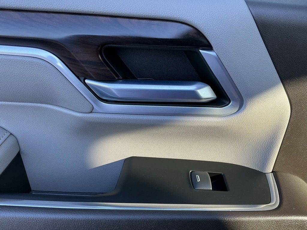 Used 2024 GMC Sierra 3500 SLT w/ SLT Convenience Package image 49