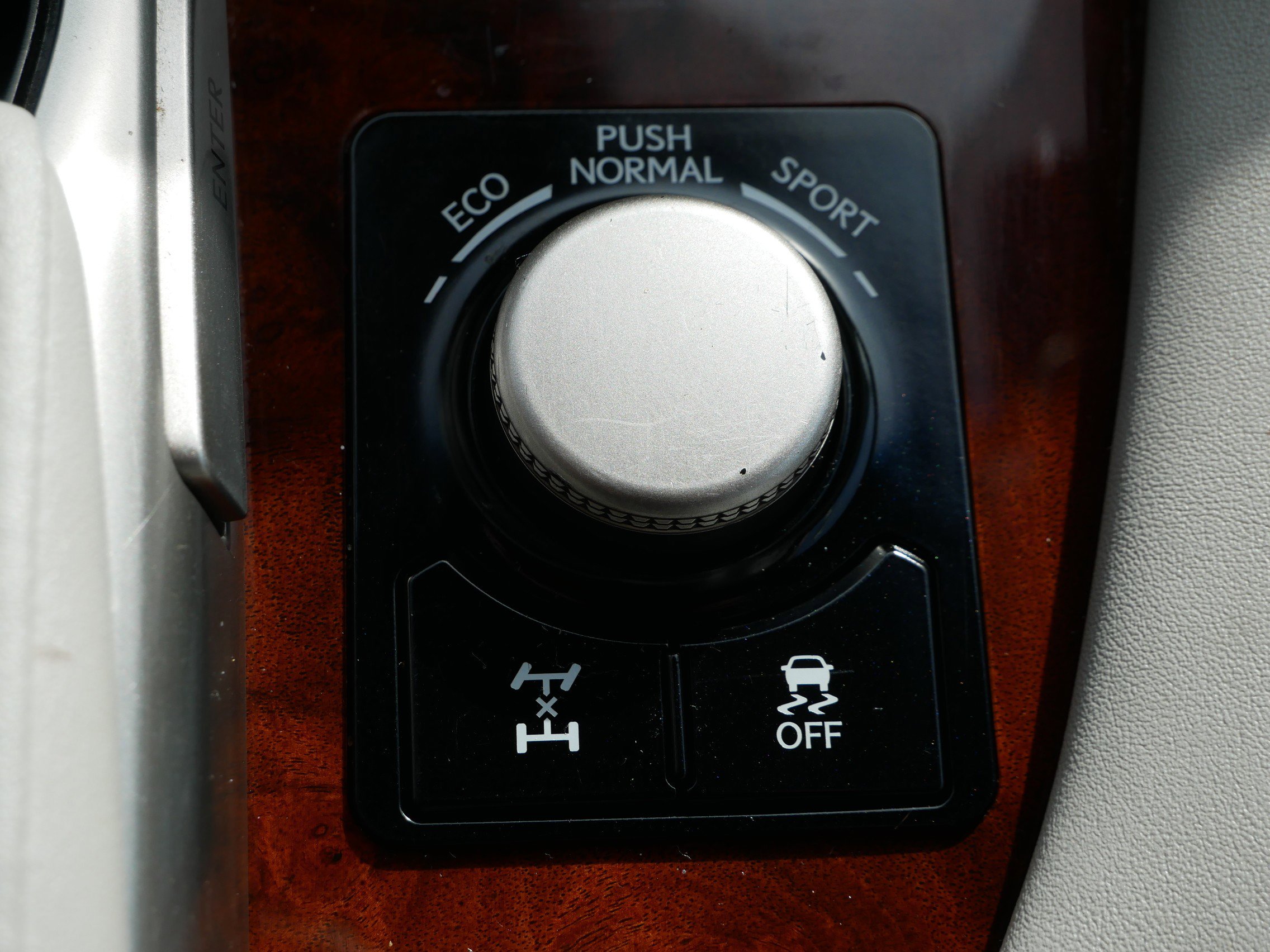 Used 2018 Lexus RX 350L Premium w/ Premium Package image 22