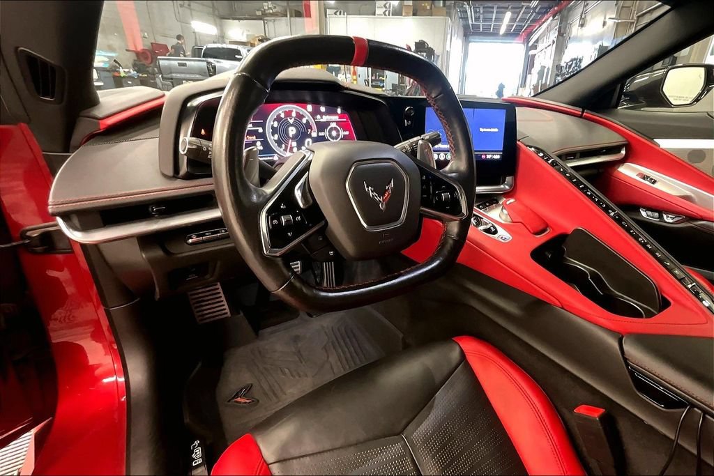 Used 2023 Chevrolet Corvette Stingray Preferred Conv RWD image 4