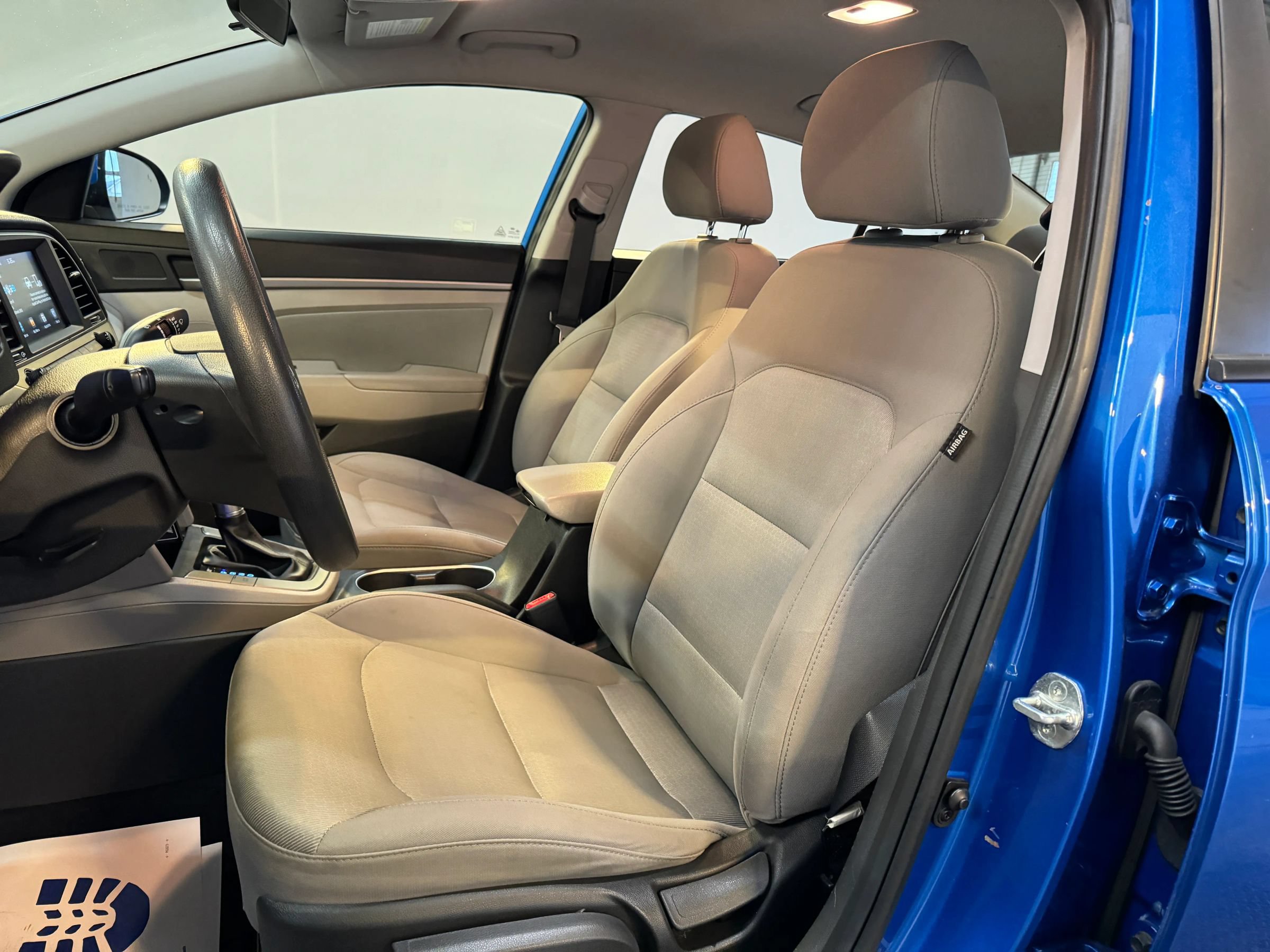 Used 2018 Hyundai Elantra SEL FWD image 15