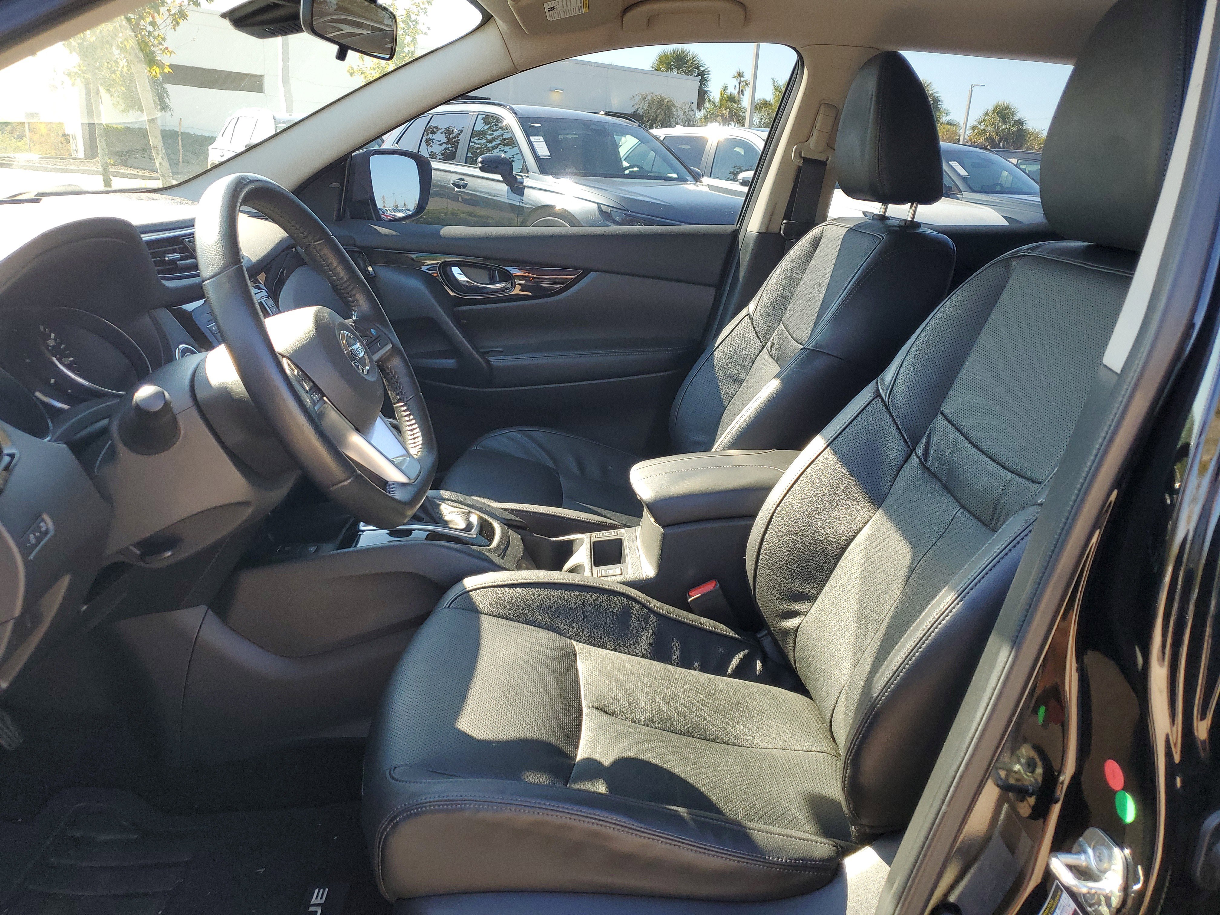 Used 2021 Nissan Rogue Sport SL image 24