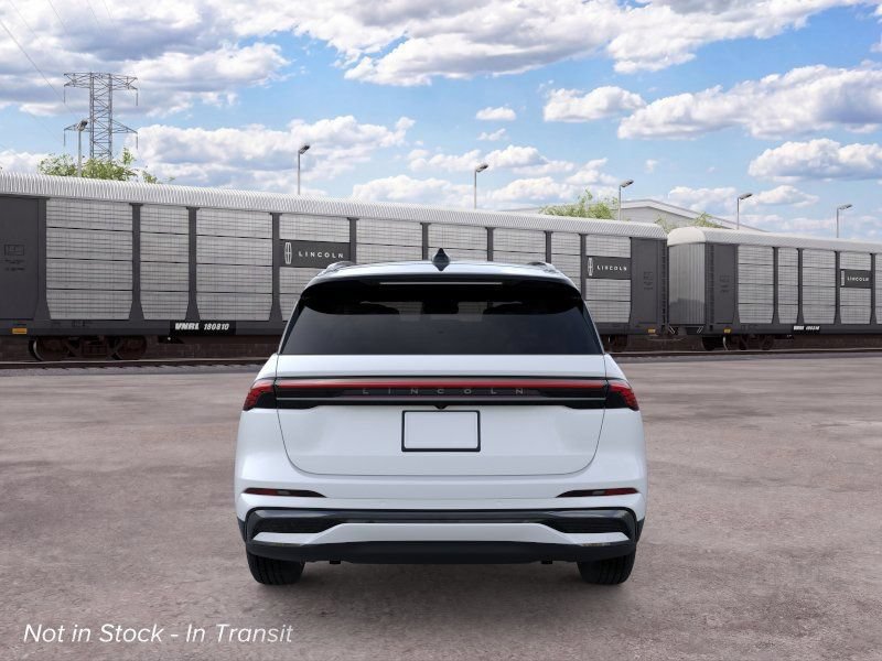 New 2026 Lincoln Nautilus Reserve w/ Jet Appearance Package AWD/4WD image 5