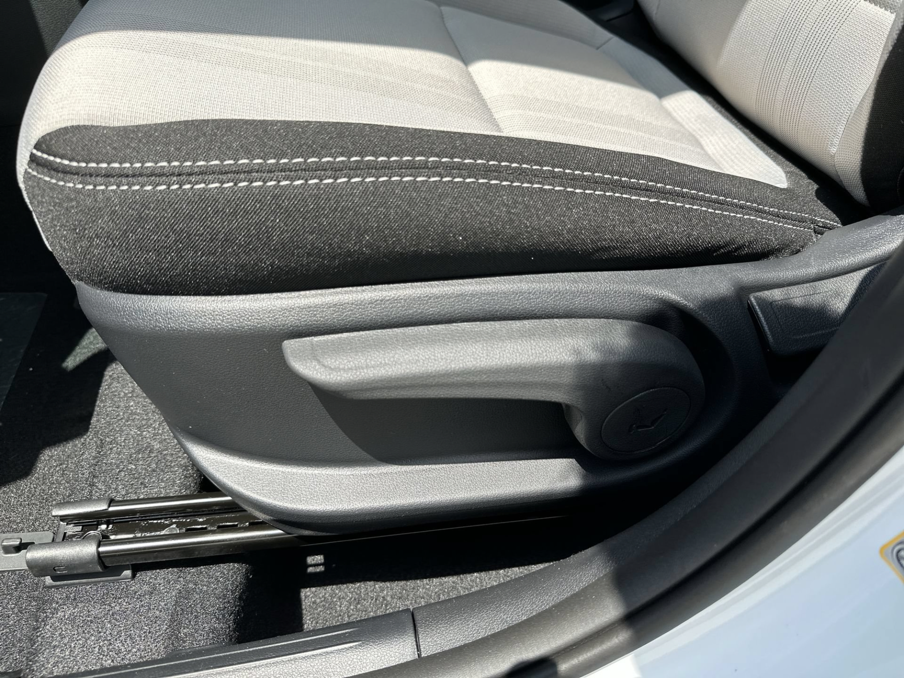 New 2026 Hyundai Venue SEL FWD image 14