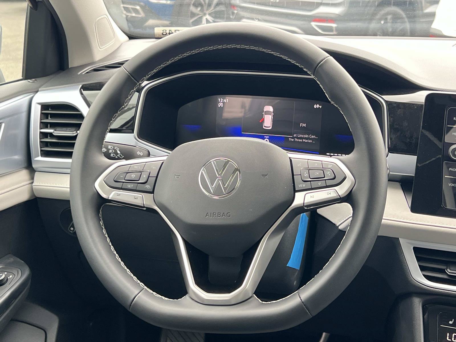 New 2026 Volkswagen Taos SE FWD image 8