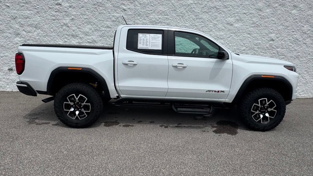 Used 2024 GMC Canyon AT4X AWD/4WD image 2