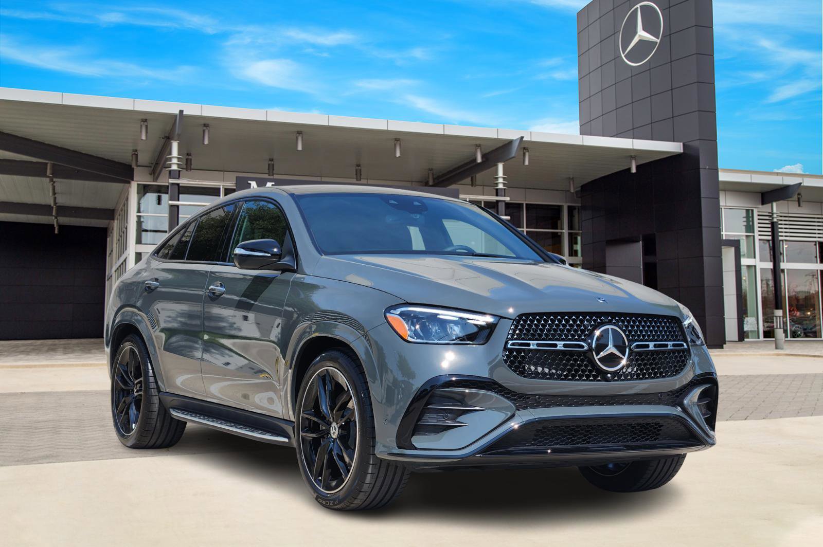 New 2026 Mercedes-Benz GLE 450 4MATIC Coupe image 2