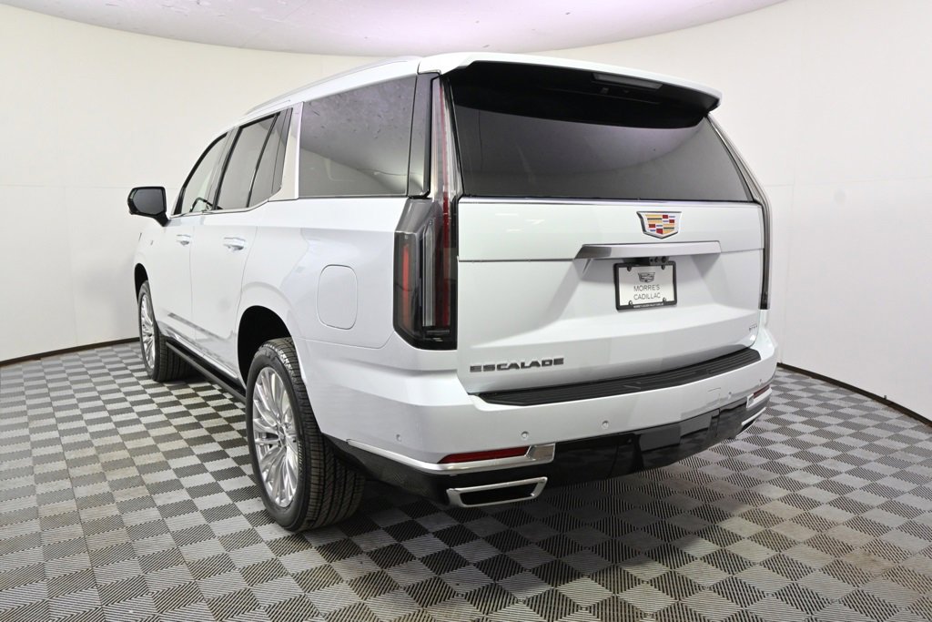 New 2026 Cadillac Escalade Luxury image 4